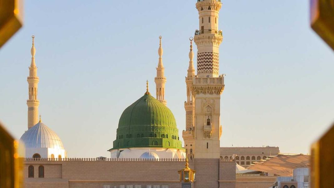 Madinah, Religion, Hajj image